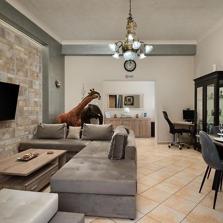 Karis Luxury Home Chania  ภายนอก รูปภาพ