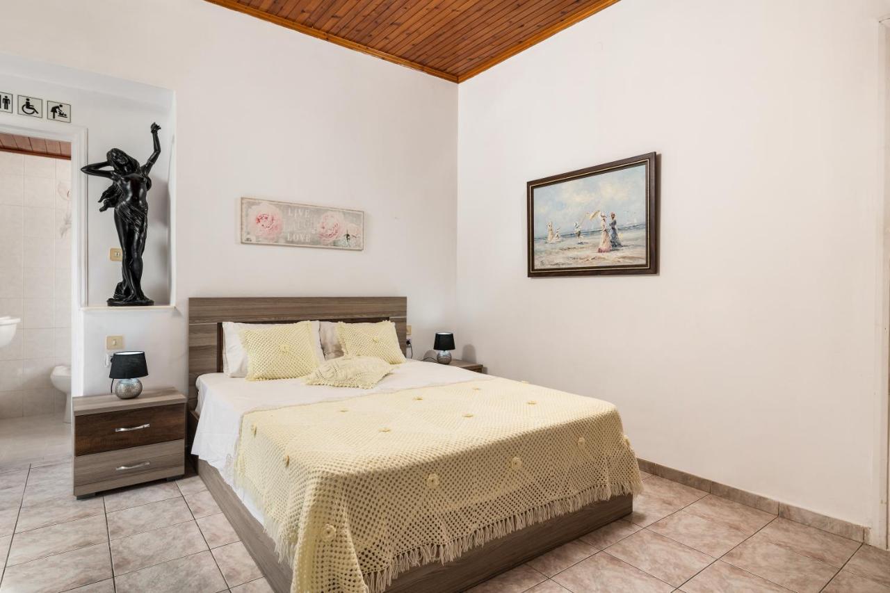 Karis Luxury Home Chania  ภายนอก รูปภาพ